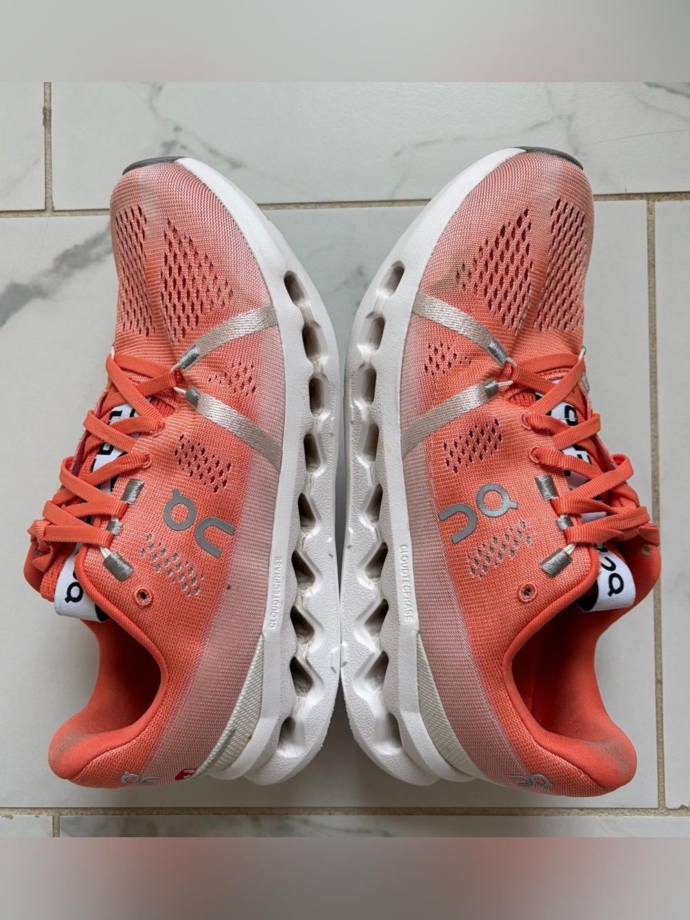 On Running Cloudsurfer Flame White Pink Orange Womens Size 8 Used - Picture 4 of 8